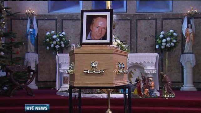Ian McKeever (mountaineer) Funeral of mountaineer Ian McKeever RT News