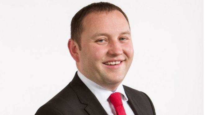 Ian Murray (British politician) Scottish Labour MP Ian Murray would serve in a Corbynled