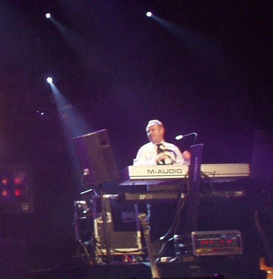 Ian Parker (keyboardist) Ian Parker (keyboardist)