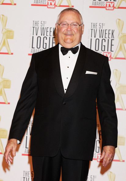 Ian Smith (actor) Ian Smith Pictures 51st TV Week Logie Awards Arrivals