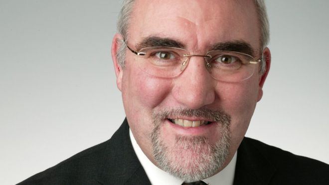 Ian Stewart (Labour politician) Ian Stewart to step down as Salford mayor in 2016 BBC News