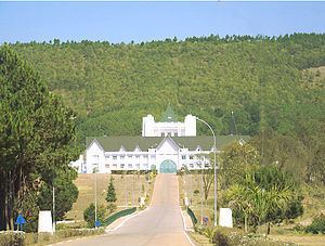 Iavoloha Palace httpsuploadwikimediaorgwikipediacommonsthu