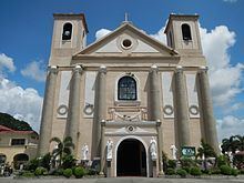 Ibaan Church httpsuploadwikimediaorgwikipediacommonsthu