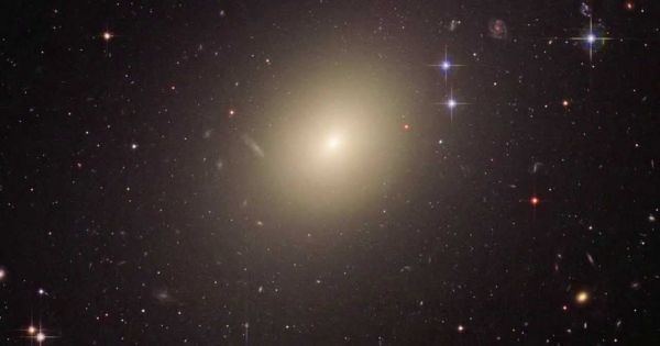 IC 1101 The Largest Galaxy In the Known Universe IC 1101