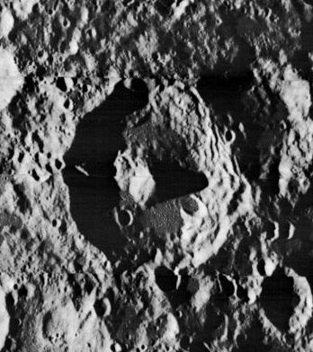 Icarus (crater)