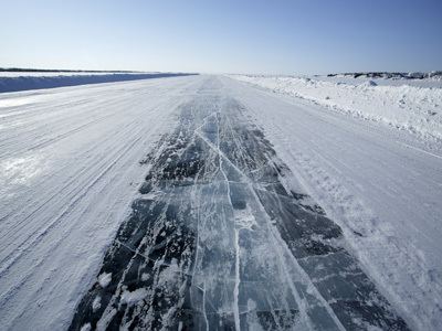 Ice road UHaul SuperGraphics Northwest Territories Journey On The Ice Roads