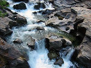 Icicle Creek httpsuploadwikimediaorgwikipediacommonsthu