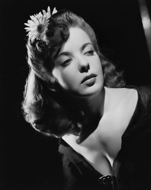 Ida Lupino THE CHISELER IT39S QUARTER TO THREE IDA LUPINO SINGS