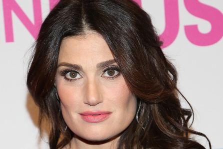 Idina Menzel Idina Menzel To Star In HalfHour Comedy Produced By Ellen