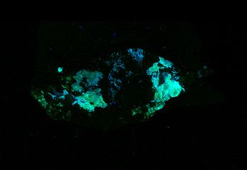 Idrialite Luminescence fluorescence and phosphorescence of minerals