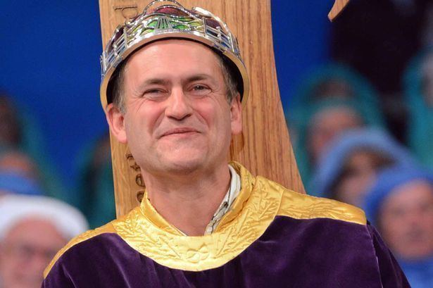 Ifor ap Glyn Poet Ifor ap Glyn awarded crown at National Eisteddfod Wales Online