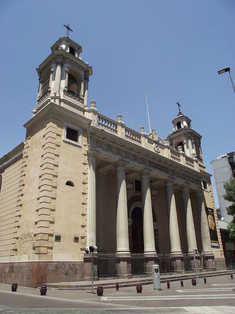 Iglesia San Agustín, Chile