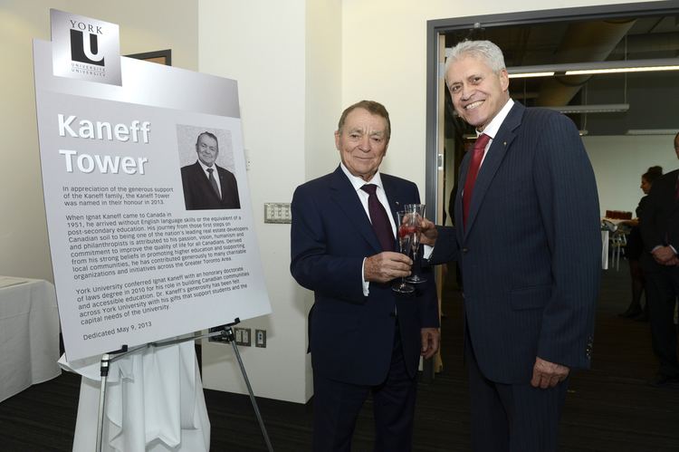 BTA :: Bust of Bulgaria's Late Honorary Consul Ignat Kaneff Unveiled in  Greater Toronto Area