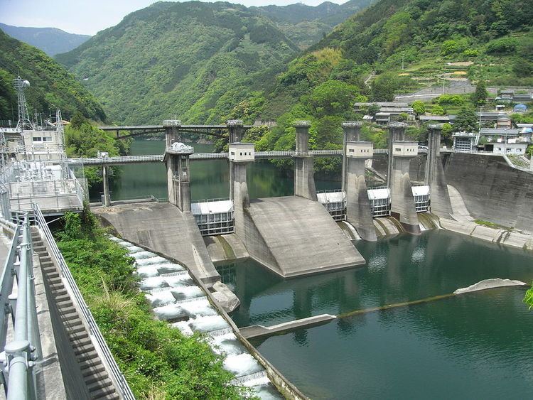 Ikadatsu Dam