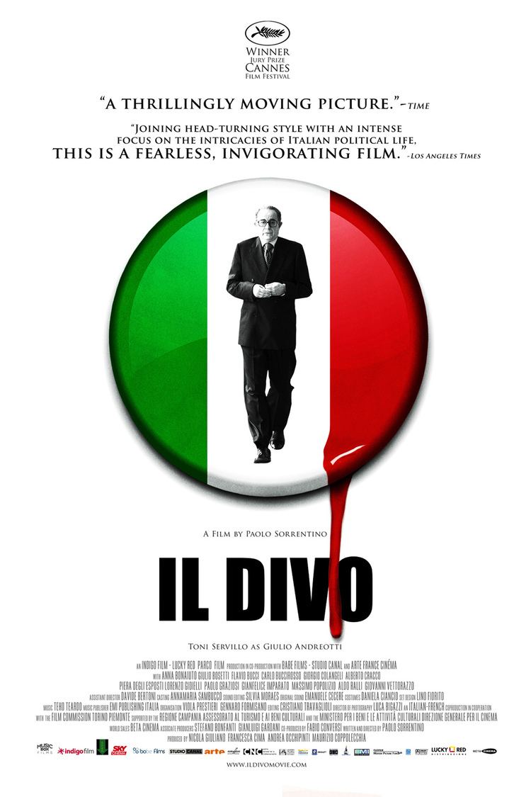 Il Divo (film) wwwgstaticcomtvthumbmovieposters192238p1922