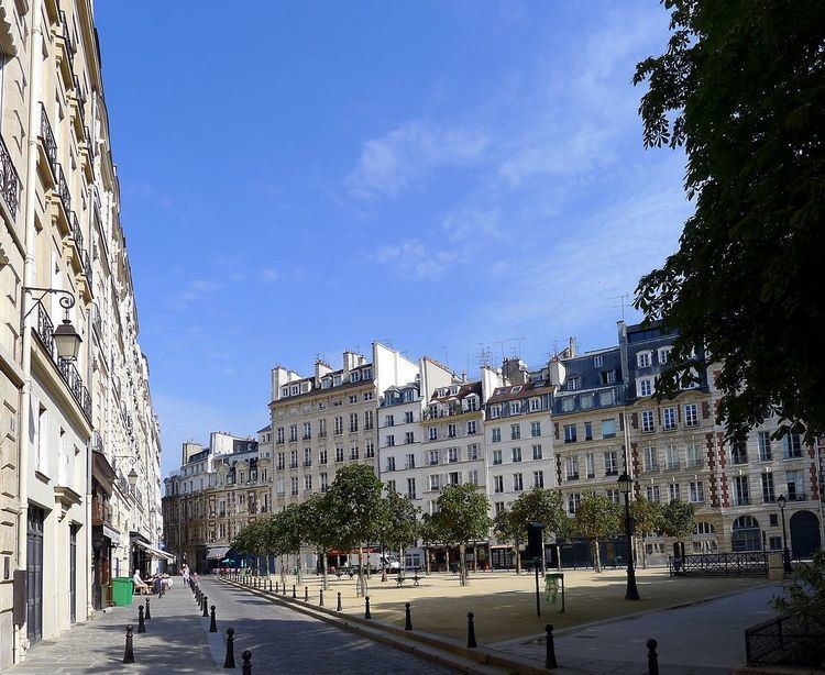 Il est cinq heures, Paris s'éveille