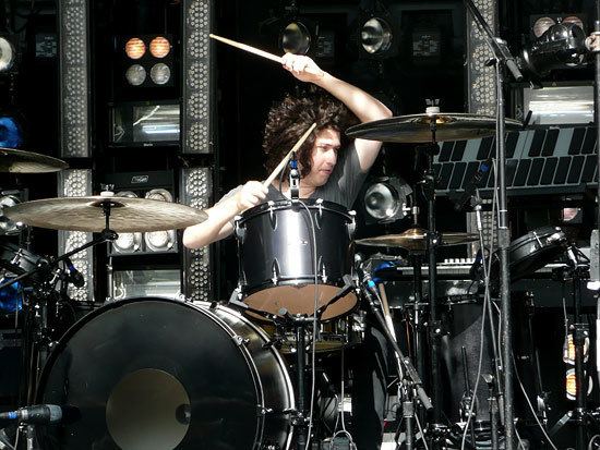 Ilan Rubin Drummerworld Ilan Rubin