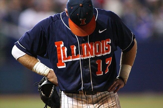 Illinois Fighting Illini baseball Illinois Baseball Illini Win Series vs Michigan Miss B1G Tournament