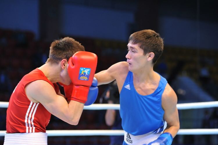 Ilyas Suleimenov Ilyas SULEIMENOV wins the first bout