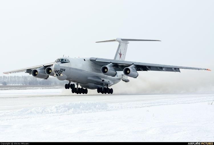 Ilyushin Il-78 Ilyushin Il78 Photos AirplanePicturesnet