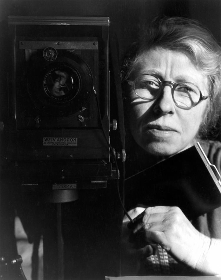 Lessons from the Masters: Imogen Cunningham