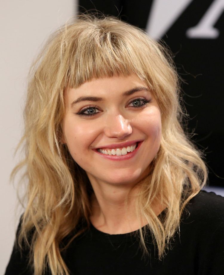 Imogen Poots Imogen Poots Style Fashion amp Looks StyleBistro