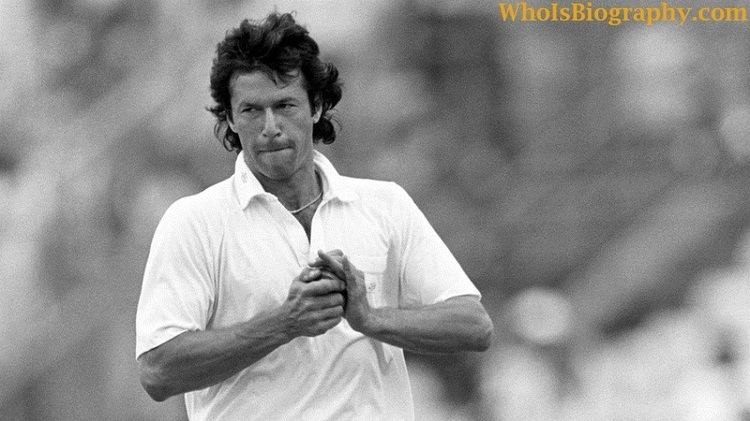 Imran Khan (cricketer, born 1975) Imran Khan Biography BiographyFactsFamilyCareer