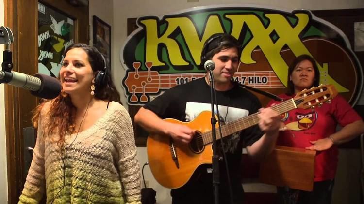 Imua Garza Kimie Imua Garza Make Me Say LIVE in the KWXX Studios YouTube