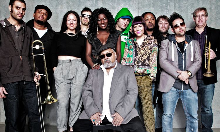 Incognito (band) A CHAT WITH 39BLUEY39 FROM INCOGNITO AAA Music