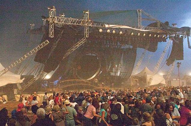 Indiana State Fair stage collapse Five Confirmed Dead in Sugarland Stage Collapse at Indiana State