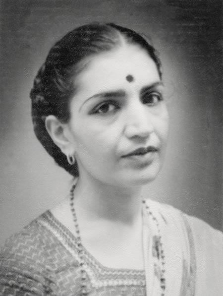 Indira Devi Hari Krishna Mandir Photo Gallery Ma Indira Devi