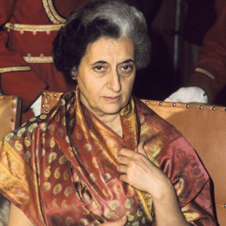 Indira Gandhi httpswwwbiographycomimagetshareMTM2MDIxO