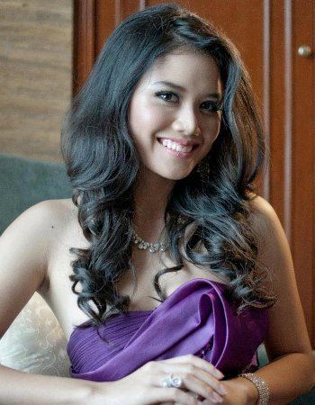 Ines Putri Miss Indonesia Ines Putri Gagal di Sesi Unjuk Bakat Miss