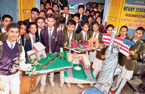 Infant Jesus' School, Patna City Skills steps salute women