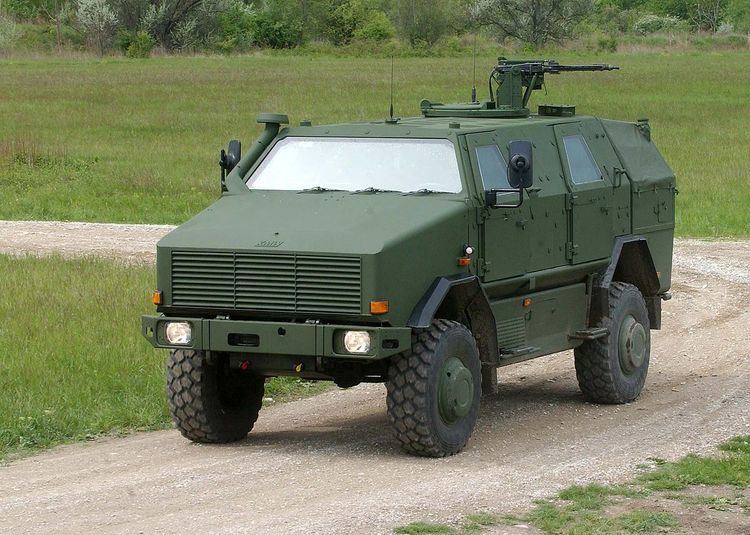 Infantry mobility vehicle