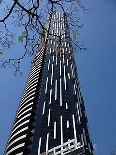 Infinity Tower (Brisbane) httpsuploadwikimediaorgwikipediacommonsthu