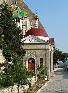 Inkerman Cave Monastery httpsuploadwikimediaorgwikipediacommonsthu