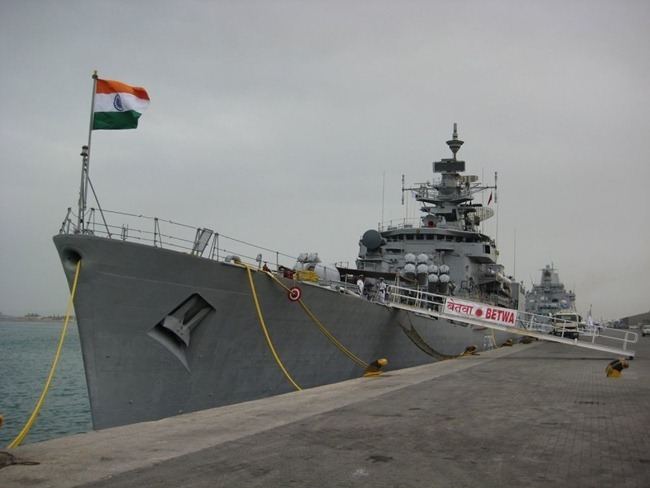 INS Betwa (F39) BrahmaputraClass guided missile Frigate Indian Navy AA Me IN