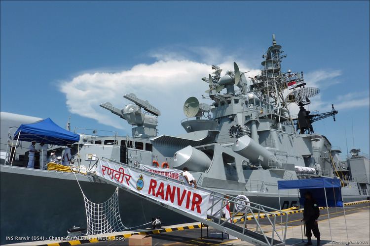 INS Ranvir Indian Navy Warship INS Ranvir D54 In Singapore Photographs AA
