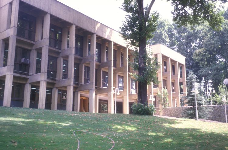 Institute for Research in Fundamental Sciences