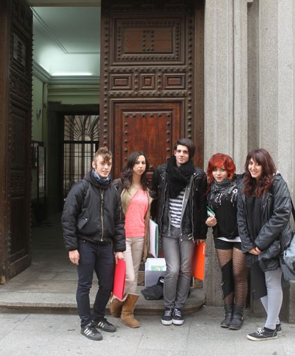 Instituto San Isidro Madrid una maana de invierno Estudiantes de bachillerato en el
