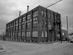 International Shoe Company Building (St. Clair, Missouri) httpsuploadwikimediaorgwikipediacommonsthu