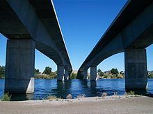 Interstate 182 Bridge httpsuploadwikimediaorgwikipediacommonsthu