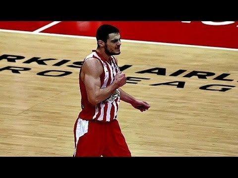 Ioannis Papapetrou Ioannis Papapetrou vsEfes redbasketzoneblogspotgr
