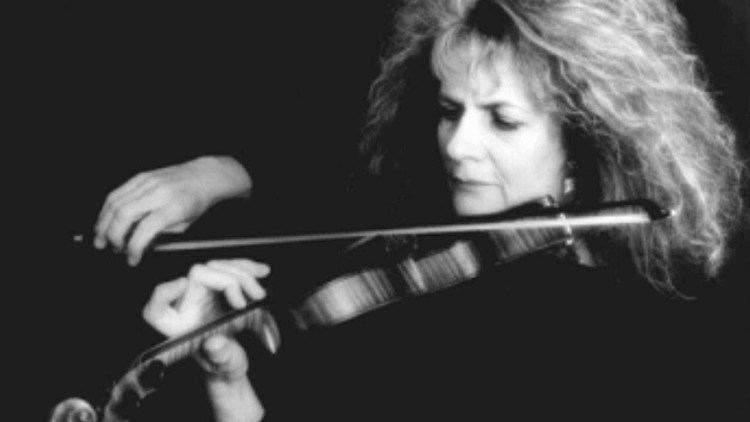 Iona Brown IONA BROWN Mozart Violin Concerto 3 in G major