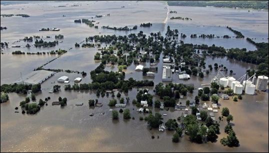 Iowa flood of 2008 NWS Iowa Flood Information