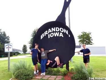 Iowa's Largest Frying Pan Brandon IA Iowa39s Largest Frying Pan