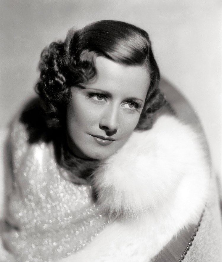 Irene Dunne Irene Dunne MOVIESQUE