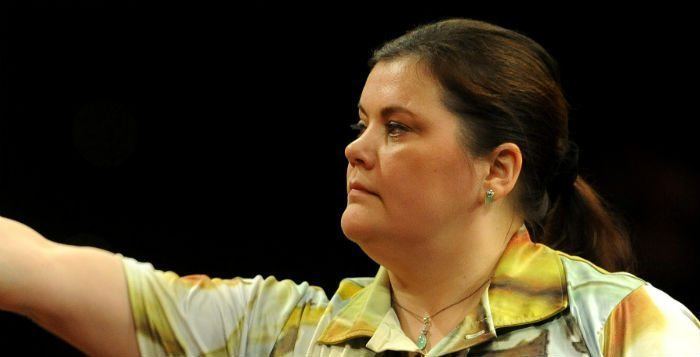 Irina Armstrong Drie keer zilver voor dames op EK darts 2014 Darts Live