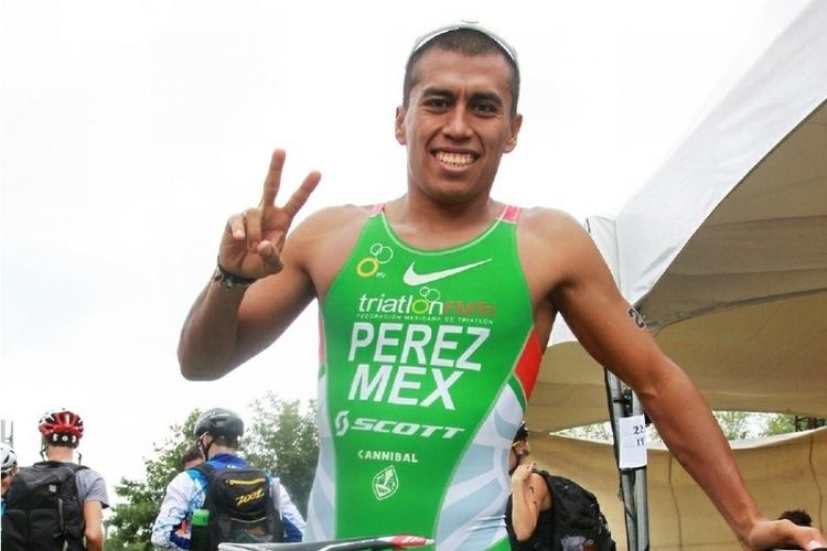 Irving Pérez Irving Prez gana oro en el Campeonato Iberoamericano de Triatln